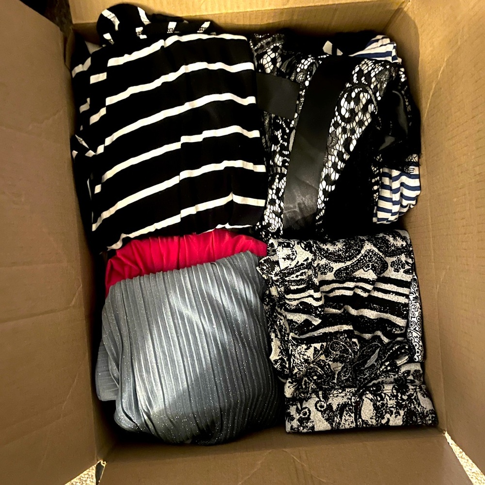 Assorted women’s clothing Sm/Md. Assorted brands.